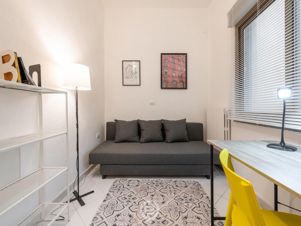Aurora'S Apartment Кальяри Экстерьер фото