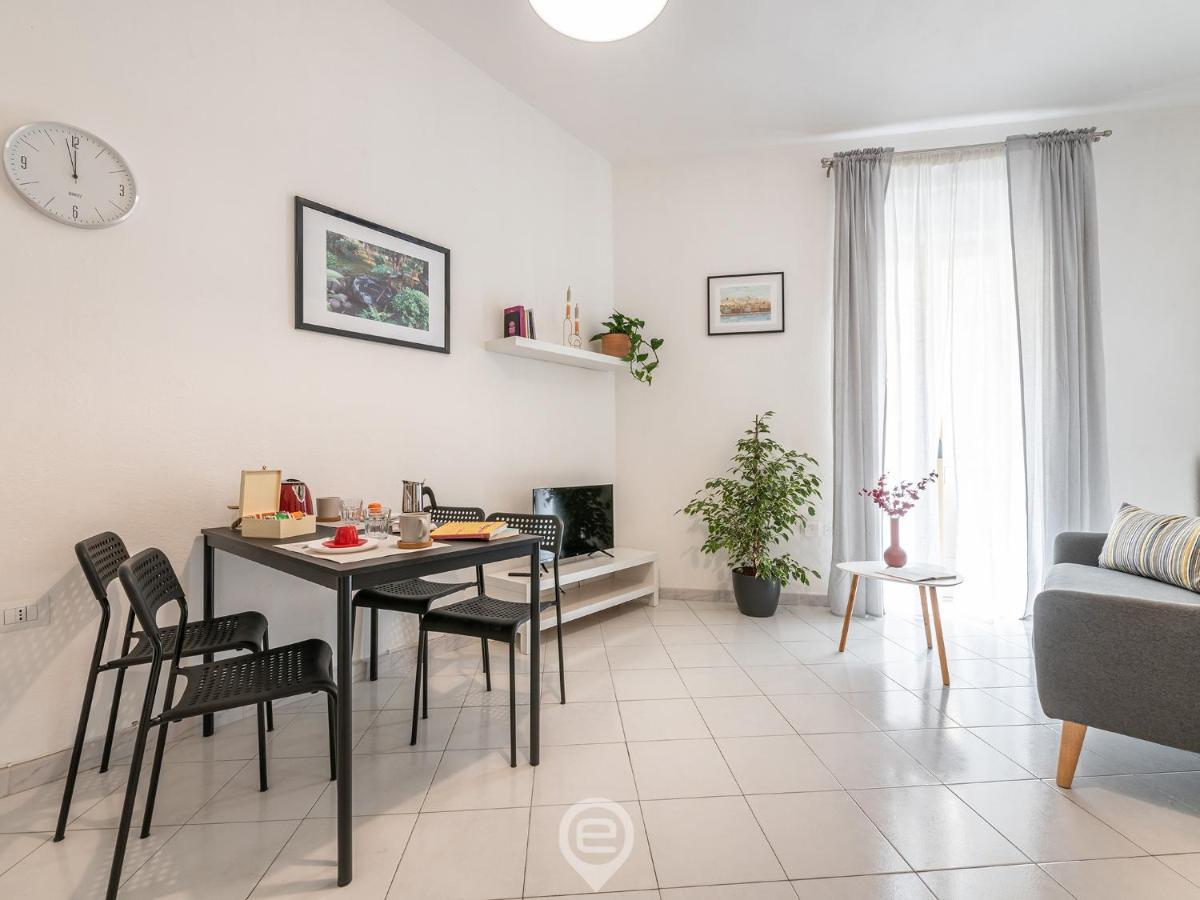 Aurora'S Apartment Кальяри Экстерьер фото